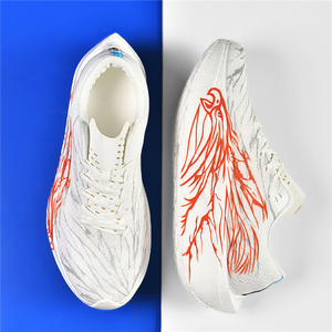 Chaussures de course artistiques à motif d'<span class=keywords><strong>aigle</strong></span> <span class=keywords><strong>pour</strong></span> hommes et femmes, baskets de sport en tricot flexible avec plaque en carbone et soutien optimal de la voûte plantaire réactif - Product Image 5