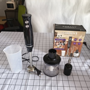 Un appareil de cuisine ménager multifonctionnel quatre-en-un qui peut être utilisé comme bâton d'agitation, batteur à œufs et hachoir à <span class=keywords><strong>viande</strong></span> - Product Image 2