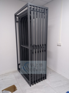 Nhà máy tùy chỉnh cửa gỗ cửa sổ hiển thị giá kéo đẩy xoay cửa mẫu khung hiển thị đứng trượt kim loại kệ - Product Image 4