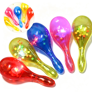 Maracas en plastique colorées en gros pour anniversaires, fêtes de Noël, célébrations, mariages – Instrument de percussion - Product Image 3