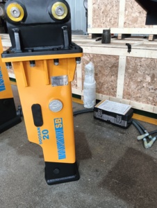 SOOSAN Sb20 Cuerpo principal de martillos hidráulicos tipo caja disponible para excavadoras Garantía de 1 año y piezas de repuesto estándar incluidas - Product Image 5