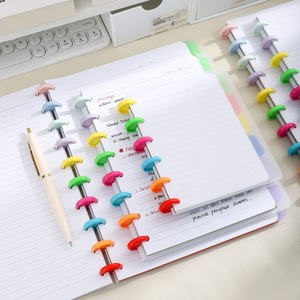 <span class=keywords><strong>Pages</strong></span> intérieures personnalisables les plus vendues-80 <span class=keywords><strong>pages</strong></span> A6 Cahier à feuilles mobiles à boucle en forme de champignon coloré pour une utilisation quotidienne. - Product Image 4