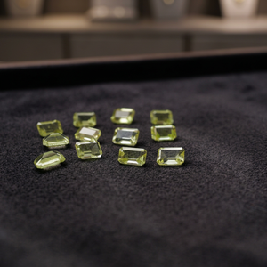 Lot de 12 pierres précieuses en quartz citron naturel, taille émeraude 4x6mm, jaune clair, pierres lâches, effet de couleur, certifiées par un tiers - Product Image 1