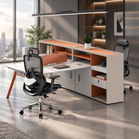 Bureau de direction en forme de L avec étagère latérale et séparateur en tissu, poste de travail de gestionnaire, chaise ergonomique en maille pour bureau à domicile