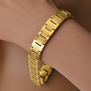 personnalisé gold plated stainless steel <b>engraved</b> geometric wide panel minimalist fine chain link bulk wholesale bracel - Product Image 3