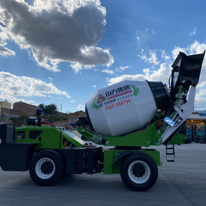 Camión Mezclador de Concreto Autocargable de 3.5m³ de Alta Resistencia con Motor Diésel, Mezcladora de Concreto Autopropulsada para Grandes Obras de Construcción de Cimentaciones - Product Image 3