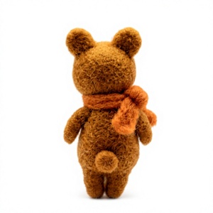 Adorno de Oso de Peluche Hecho a Mano, Ecológico, Estilo Tradicional, con Bufanda, 100% Lana Certificada, Tamaño Personalizado, Decoración Navideña para Colgar en la Pared - Product Image 4