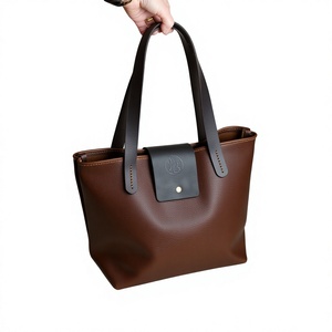 Traditional Style Ladies Casual Handbags Purse Partyware Durable Design Genuine Leather Waterproof Anti-Theft <b>Large</b> Capacity - Product Image 1