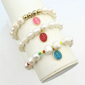Bracelet en perles élastiques <span class=keywords><strong>de</strong></span> style chrétien avec pendentif saint en émail ReligionEnamel, perles <span class=keywords><strong>de</strong></span> perles/<span class=keywords><strong>Miyuki</strong></span>/cuivre, bijoux en gros - Product Image 1
