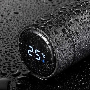 Bouteille d'eau isotherme en acier inoxydable avec infuseur à thé et affichage LED intelligent de la température – Vente en gros - Product Image 4