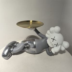 Escultura de Resina de Oso Violento Creativo, Personaje Realista de Cine y Televisión, Decoración Artesanal para el Hogar, Arte de Mesa - Product Image 2