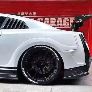 ชุดแต่งบังโคลนหลังคาร์บอนไฟเบอร์ทรง TS สำหรับ Nissan GT-R R35 ปี 2008-2016 - Product Image 3