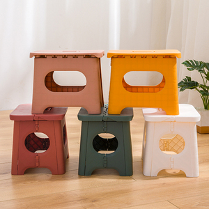 Nuova tendenza prezzo a buon mercato stile moderno <span class=keywords><strong>pieghevole</strong></span> in plastica PP impilabile <span class=keywords><strong>poggiapiedi</strong></span> piccoli bambini da giardino <span class=keywords><strong>sgabello</strong></span> <span class=keywords><strong>pieghevole</strong></span> - Product Image 3