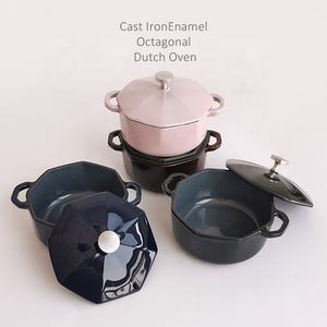 Mini cocotte <span class=keywords><strong>en</strong></span> <span class=keywords><strong>fonte</strong></span> émaillée de forme octogonale de 8 onces avec couvercle - Product Image 6