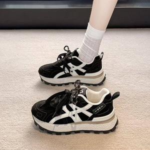 Zapatillas Deportivas Casuales para Mujer, Nuevo Estilo, Cómodas, con Cordones, Parte Superior de Malla, Entresuela de Goma, Suela de Goma, Aumentan la Estatura - Product Image 1