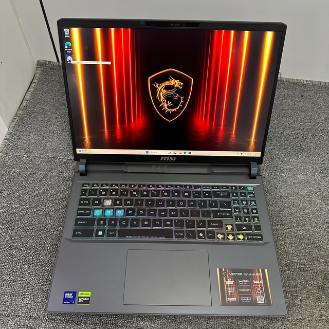 High-end MSI Titan 16 Gaming Laptop RTX5070 2.5K 240Hz 16" 16-Core Windows 10 SSD 16GB 21:9