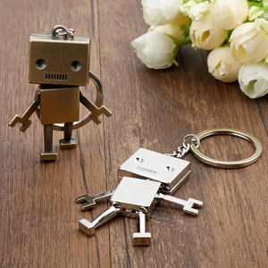 Llavero de coche con diseño de robot retro de aleación, mini cuadrado, creativo y móvil, para hombre, accesorio punk para bolso, regalo. - Product Image 2