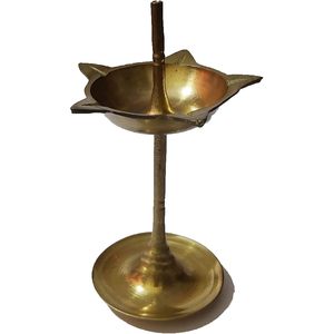 Lampe à huile miniature en laiton doré à 5 faces PARIJAT HANDICRAFT, 4 pouces, fabriquée à la main pour la Pooja, Diwali, Aarti, décoration intérieure et religieuse - Product Image 2