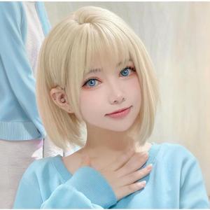 Peluca corta rubia platino estilo Lolita, corte bob, corona alta, volumen natural, fibra sintética Kanekalon, densidad del 130% - Product Image 3