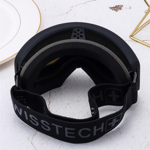 <span class=keywords><strong>Gafas</strong></span> de Montañismo <span class=keywords><strong>para</strong></span> Exteriores con <span class=keywords><strong>Clip</strong></span> <span class=keywords><strong>para</strong></span> <span class=keywords><strong>Gafas</strong></span> de Miopía, Nuevo Estilo Personalizado de Fábrica con Revestimiento Antivaho de Doble Capa - Product Image 3