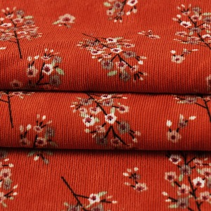 Vente en gros de tissu en velours côtelé à petits motifs floraux, tissu polyester de haute qualité pour robes tendance, textiles de maison, sacs, chemises - Product Image 2