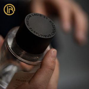 Capuchon de parfum personnalisé en alliage de <span class=keywords><strong>zinc</strong></span> pour occasions spéciales, capuchon de parfum Zamac de qualité supérieure, couvercle de bouteille en métal personnalisé - Product Image 3