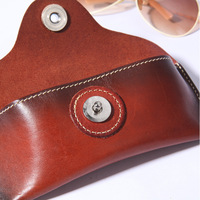 Étui à lunettes en cuir véritable Vintage fait à la main 100% cuir de vache dur accessoires lunettes de soleil lunettes boîte support de sac hommes