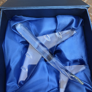 Souvenir délicat cadeaux d'affaires en forme d'avion en verre <span class=keywords><strong>presse</strong></span>-<span class=keywords><strong>papier</strong></span> 3d passager K9 modèle d'avion en cristal - Product Image 2