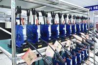 Micro-onduleur solaire NEP BDHX-1000 pour systèmes connectés au réseau et hors réseau, protection IP65, compatible avec les batteries au lithium, onduleur de stockage d'énergie