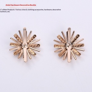 Boucle décorative en strass flocon de neige pour empeigne de chaussures, accessoires pour chaussures <span class=keywords><strong>femme</strong></span>, ornement floral, vente en gros - Product Image 3