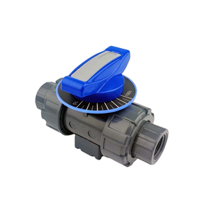 Válvula de Bola Manual CPVC DN15 Directa de Fábrica con Asiento de PTFE, Rosca NPT de 30 Grados para Agua, Personalizable OEM - Product Image 1