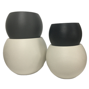 Grands pots de fleurs modernes de grande capacité en plastique épaissi pour intérieur/extérieur Pot de jardin de haute qualité pour le <span class=keywords><strong>jardinage</strong></span> <span class=keywords><strong>à</strong></span> la maison - Product Image 1