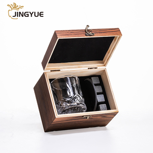 Juego de 4 piedras de whisky de granito natural vintage y 11oz de cóctel para beber whisky en exquisita caja de madera - Product Image 3