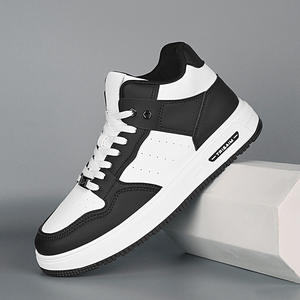 बड़े आकार के फैशन आकस्मिक लुभावनी स्नीकर्स पुरुषों की जापानी शैली ट्रेंडी काले सफेद ps। - Product Image 1