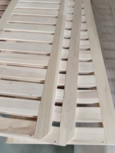 Struttura del letto in legno massello con doghe in legno di pioppo - Product Image 4