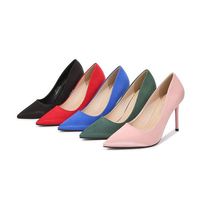 Sepatu kantor wanita