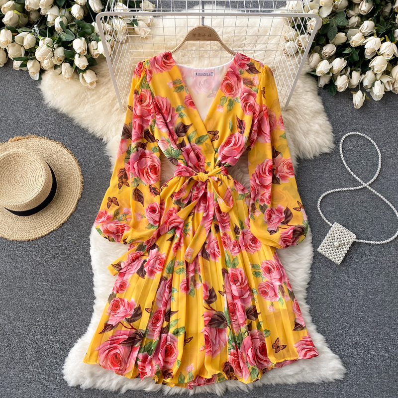 Shop Our Long Sleeve V-Neck Floral a-Line Dress for Autumn
