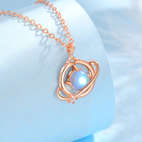 Collier Pendentif Planète Rêveuse en Pierre de Lune en Argent Sterling S925 pour Femme, Chaîne Croisée Plaqué Rhodium, Simple et Polyvalent, Cadeau pour Petite Amie