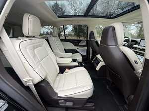 Lincoln Aviator Nero SUV Usato 2024 - In <span class=keywords><strong>Vendita</strong></span> - Product Image 4