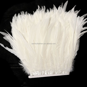 Plumes de queue de coq blanches en gros pour la décoration du Carnaval de Miami, des Bahamas et du Jankanoo - Product Image 6