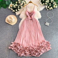 Robe longue décontractée pour femme WIWT, élégante, à bretelles spaghetti, plissée, avec ourlet à volants, coupe trapèze, pour tous les jours, les fêtes et les vacances