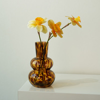 Vase en verre vintage motif léopard ambre, récipient décoratif en verre artistique, centre de table moderne pour l'intérieur, présentoir.
