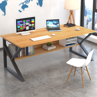 Bureau d'ordinateur moderne en bois, table d'étude à poser au sol avec étagère ouverte, poste de travail simple pour le bureau à domicile