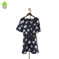 Gracer A02-2 Déstockage d'usine Vente en gros en vrac Robes courtes en coton pour femmes Vêtements d'occasion d'été Commande minimum 45 kg Tous