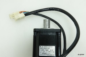 YASKAWA Motor Servo AC con Freno SGM-04A312B Usado, 400W - Product Image 3