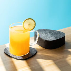 Vente <span class=keywords><strong>en</strong></span> gros sous-verres <span class=keywords><strong>en</strong></span> feutre <span class=keywords><strong>en</strong></span> forme de pierre pour thé café boissons froides <span class=keywords><strong>verre</strong></span> à vin tasse tasse Bar bureau maison <span class=keywords><strong>Table</strong></span> <span class=keywords><strong>Protection</strong></span> - Product Image 5
