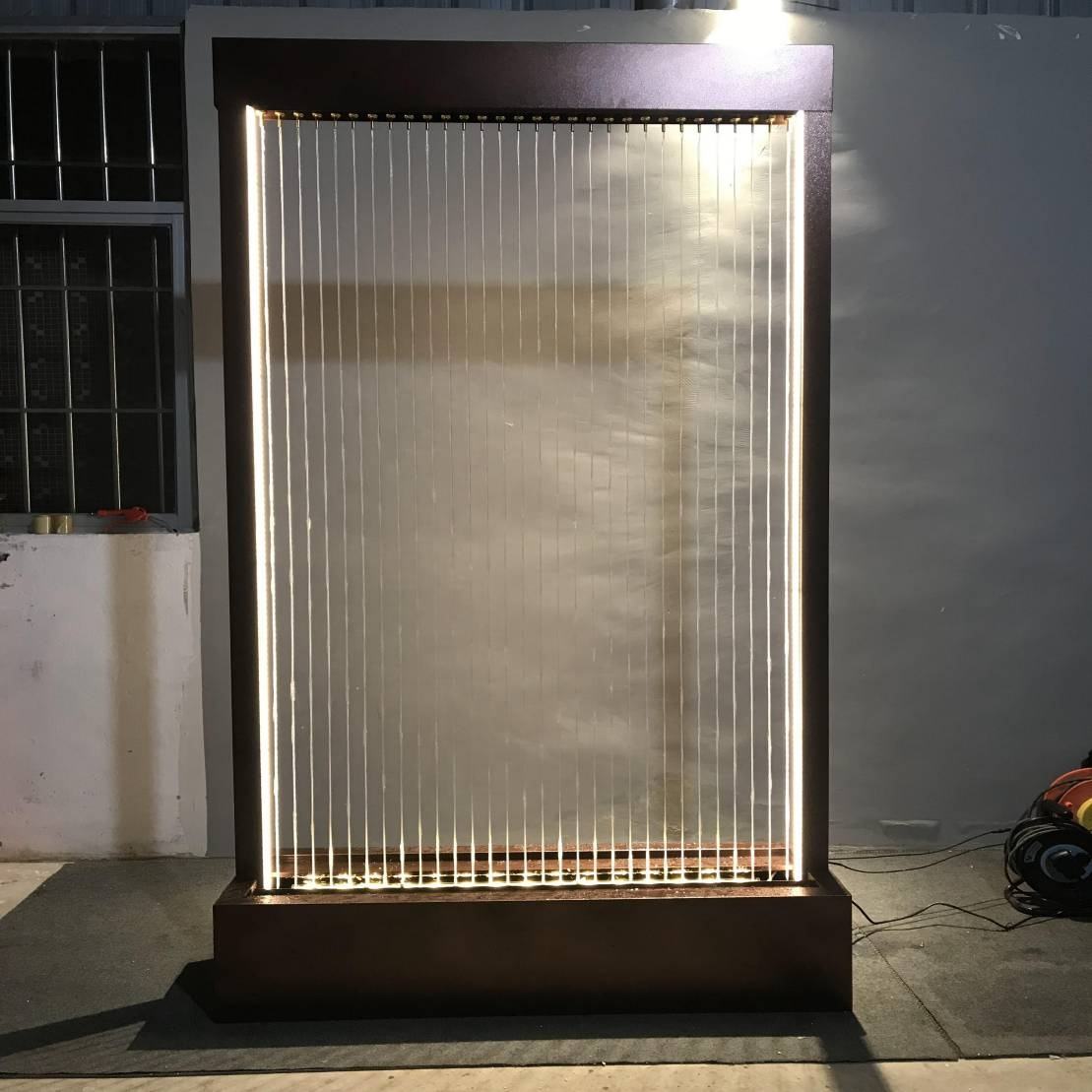 กรอบสีดำ