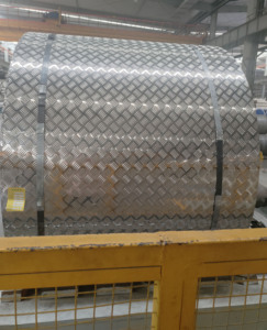 Plaque de <span class=keywords><strong>tôle</strong></span> d'aluminium à cinq barres, motif pied-de-poule 3003 1050, pour plateau de camion, boîte à outils de remorque, matériaux les plus vendus - Product Image 3