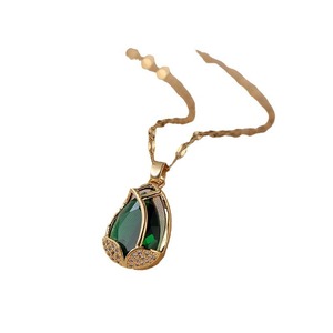 Collar de diseño minimalista de lujo para mujer Viral Tulip Zircon Instagram-Worthy High-End Fashion Collar Chain New Style - Product Image 5