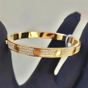 Bijoux <span class=keywords><strong>de</strong></span> mode, <span class=keywords><strong>bracelet</strong></span> <span class=keywords><strong>de</strong></span> <span class=keywords><strong>luxe</strong></span> <span class=keywords><strong>de</strong></span> <span class=keywords><strong>marque</strong></span> en acier inoxydable plaqué or 18 carats, <span class=keywords><strong>bracelet</strong></span> à visser entièrement serti <span class=keywords><strong>de</strong></span> diamants en zircon pour femmes et hommes - Product Image 3